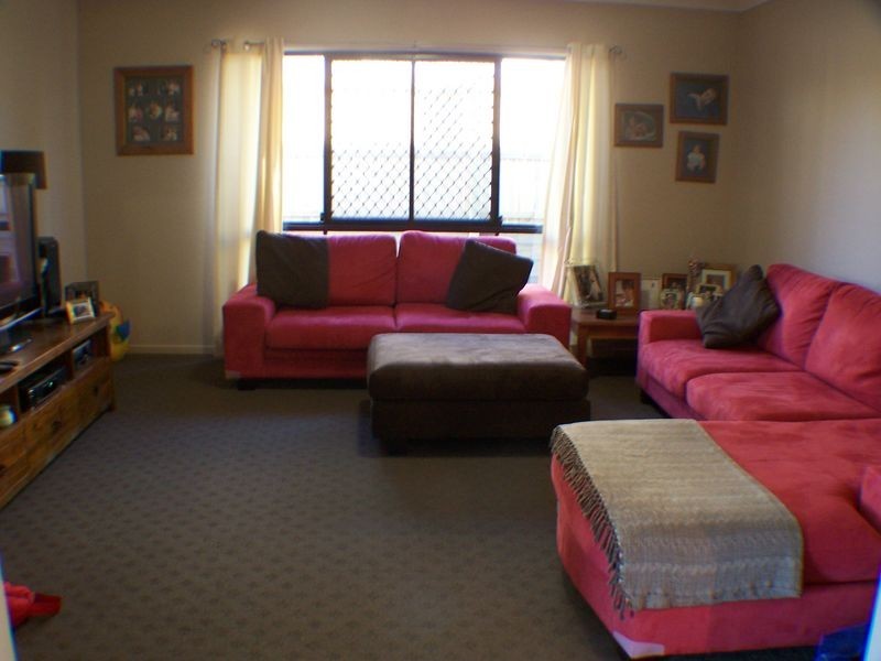 29 Hoskins Drive, Wellington Point QLD 4160