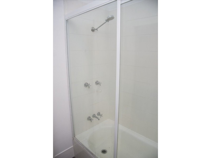 1 Court Street, Ormiston QLD 4160