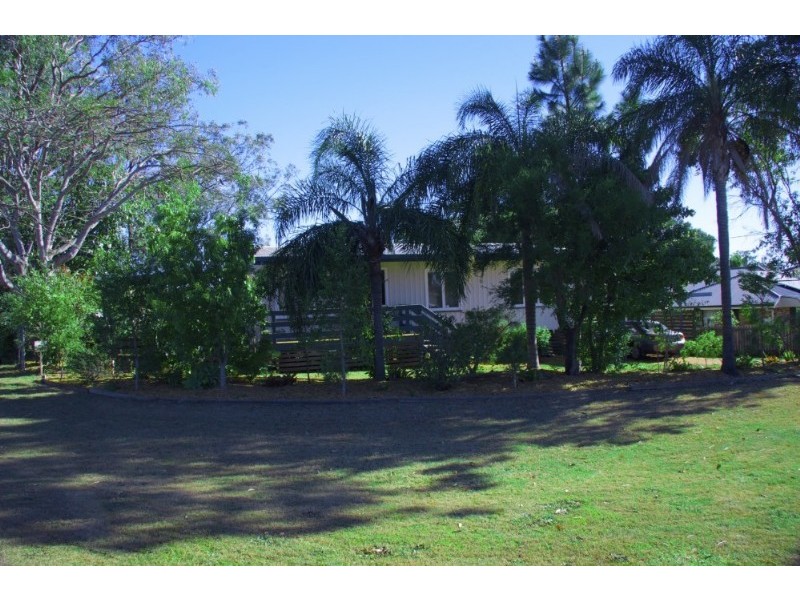 1 Court Street, Ormiston QLD 4160