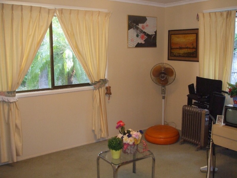 11 Mcmillan Road, Alexandra Hills QLD 4161