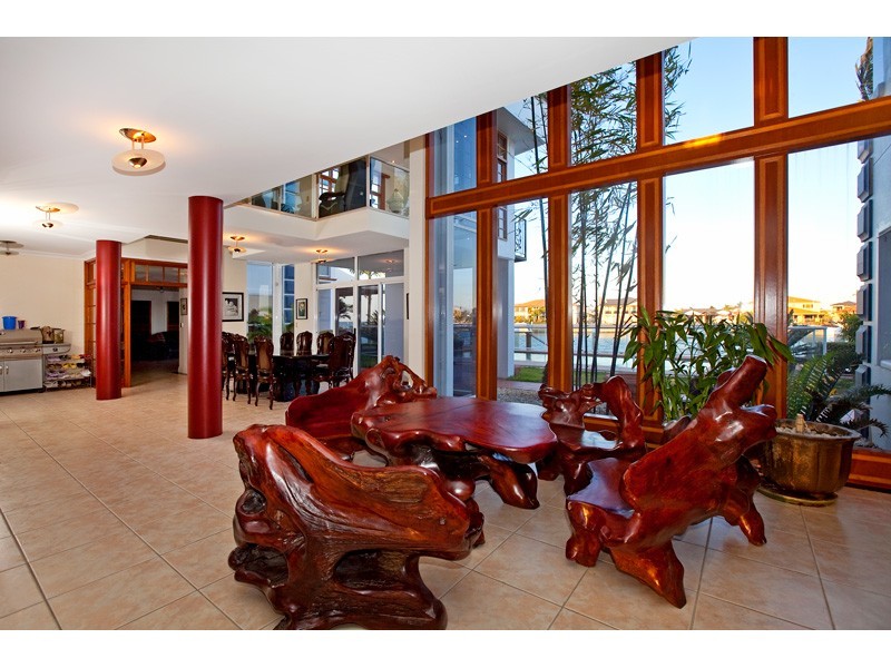 11 Grenoble Place, Ormiston QLD 4160