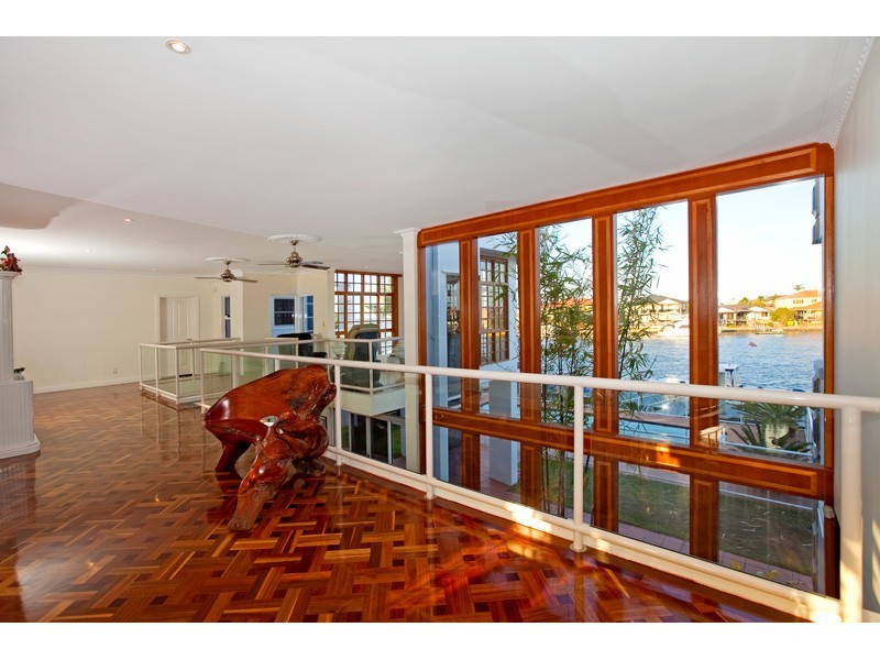 11 Grenoble Place, Ormiston QLD 4160