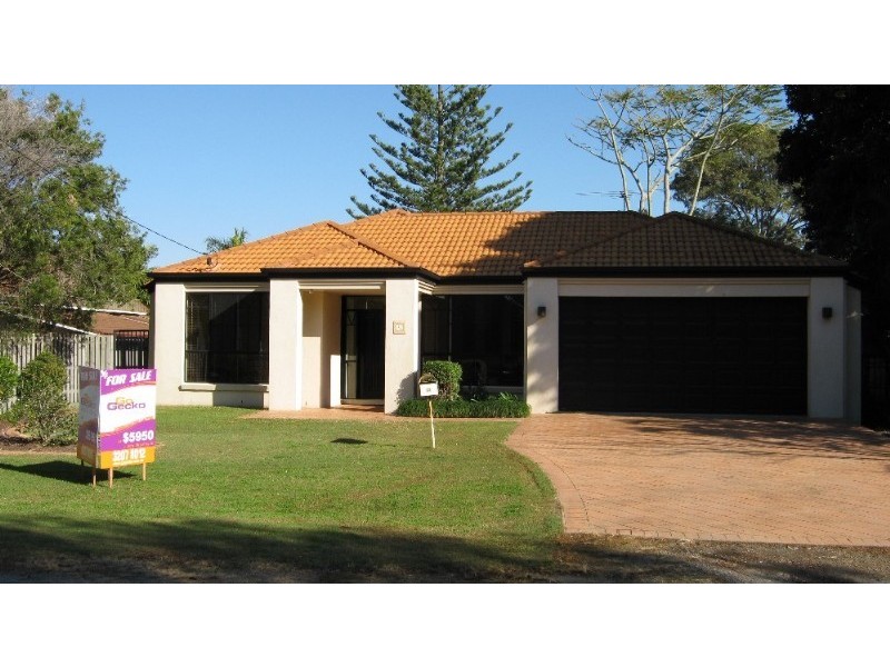 32 Little Shore Street, Cleveland QLD 4163