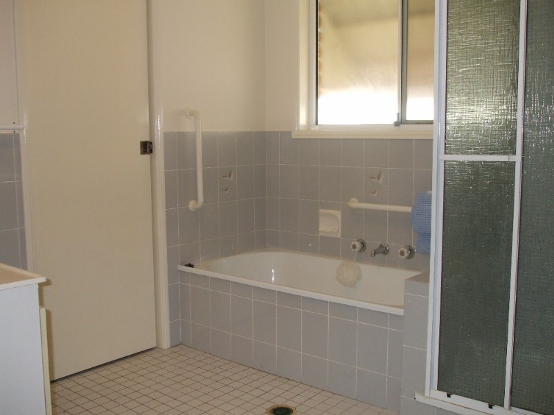 111 Macquarie Street, Capalaba QLD 4157