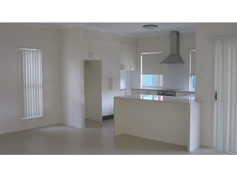 121 Thorneside Road, Thorneside QLD 4158