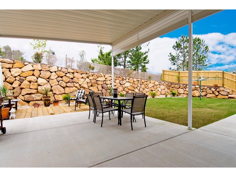 10 Lachlan Drive, Wakerley QLD 4154