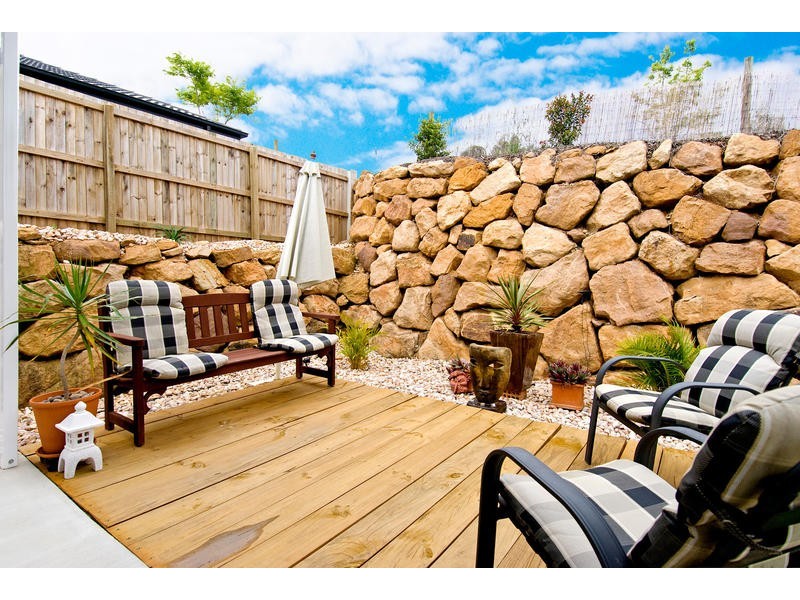 10 Lachlan Drive, Wakerley QLD 4154