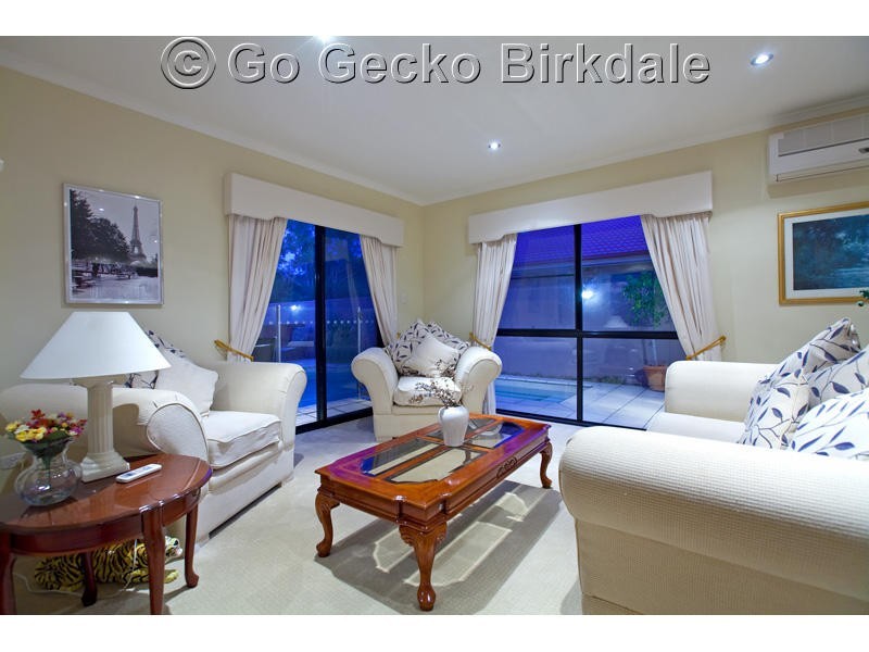 29 Fig Tree Place, Wakerley QLD 4154