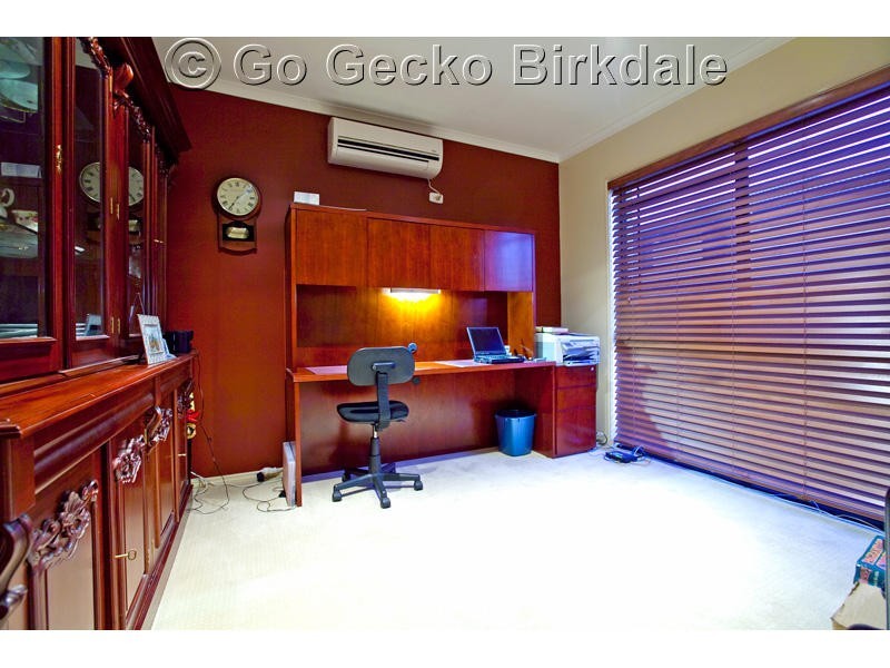 29 Fig Tree Place, Wakerley QLD 4154