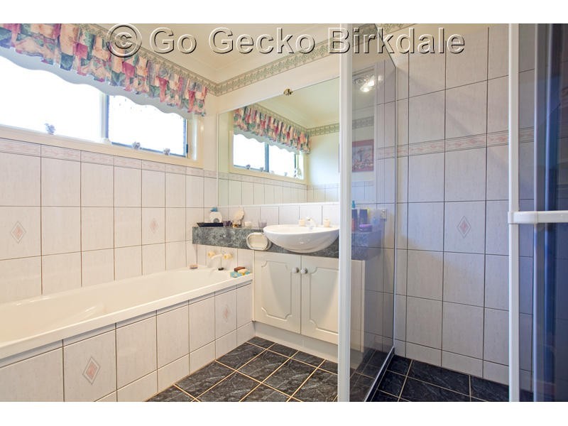 4 Pembroke Court, Alexandra Hills QLD 4161