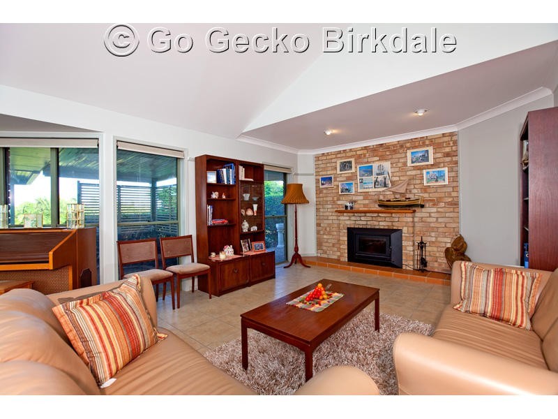 128 Woodlands Drive, Thornlands QLD 4164