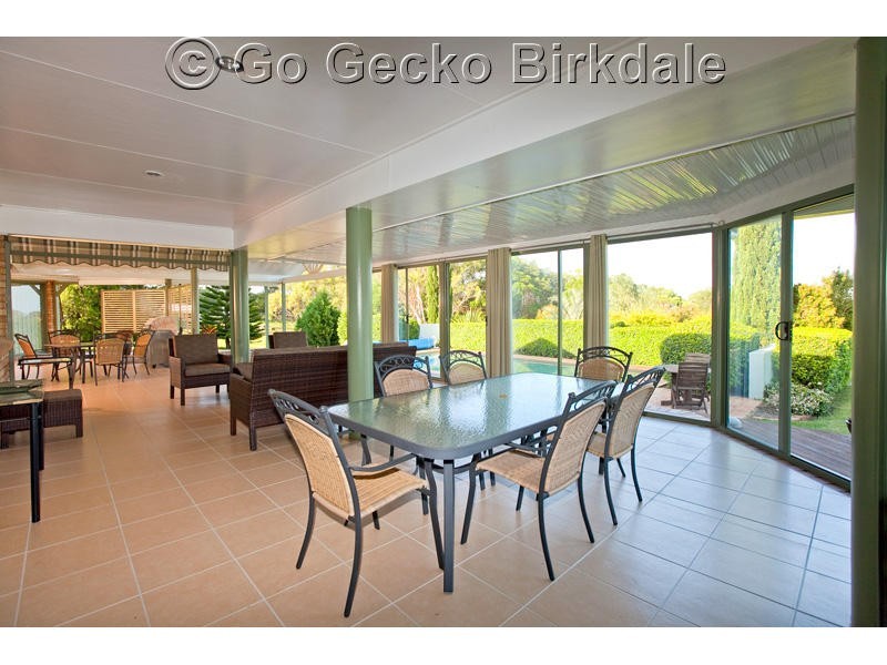 128 Woodlands Drive, Thornlands QLD 4164