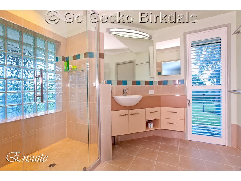 128 Woodlands Drive, Thornlands QLD 4164