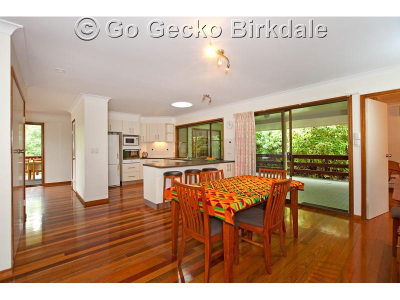 5 Court Street, Ormiston QLD 4160