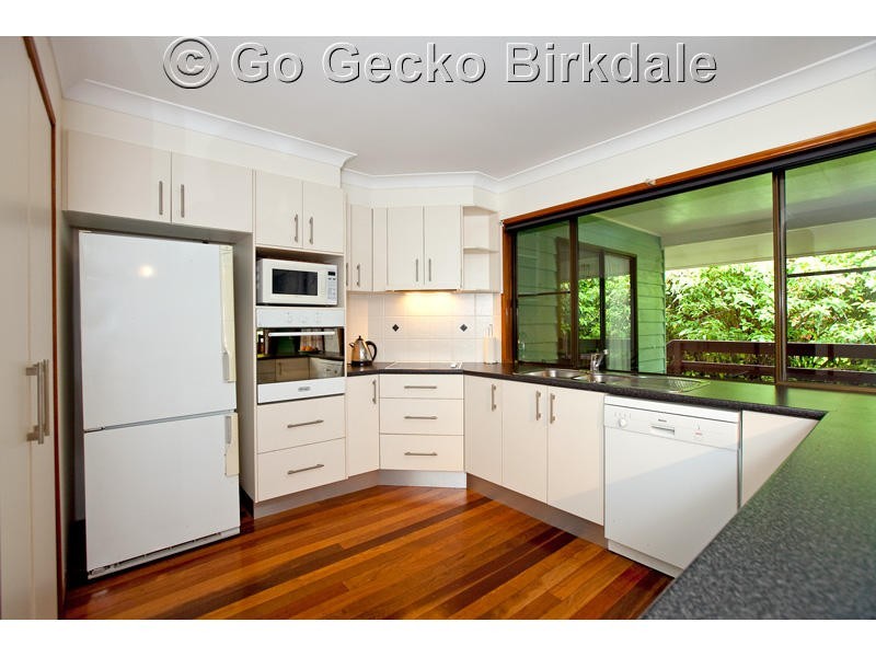 5 Court Street, Ormiston QLD 4160