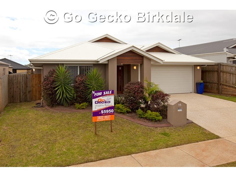 11 Hillcrest Street, Wellington Point QLD 4160