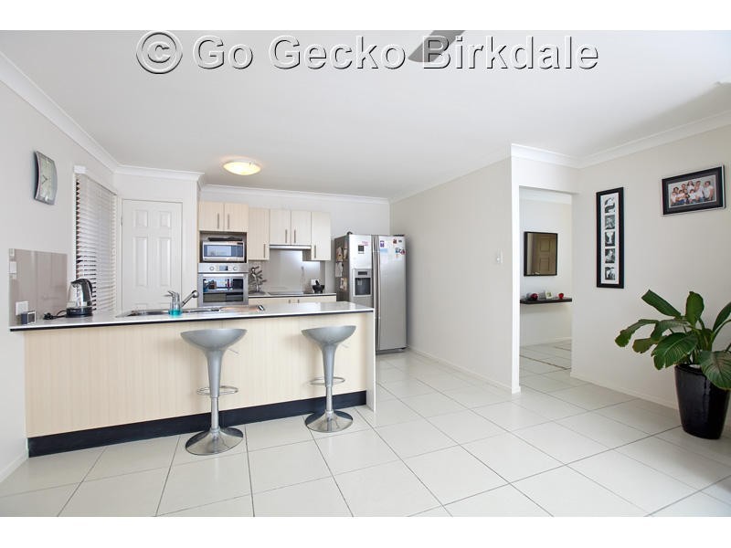 64 Wellington Street, Ormiston QLD 4160