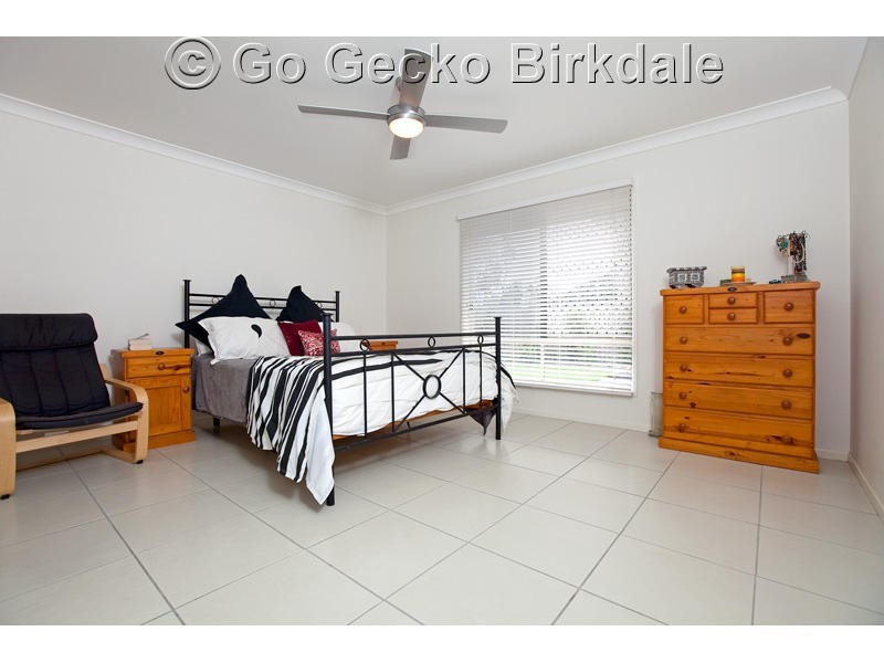64 Wellington Street, Ormiston QLD 4160