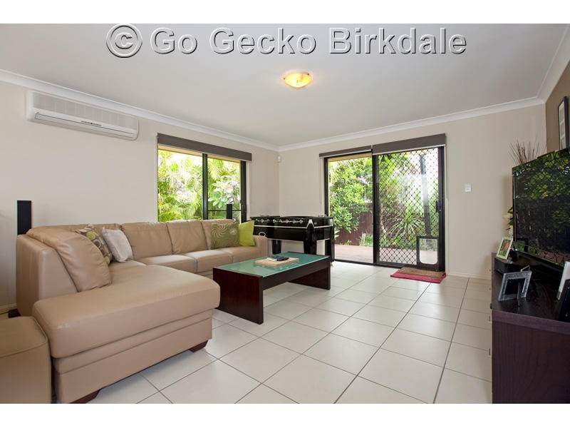 16 Underwood Street, Wakerley QLD 4154