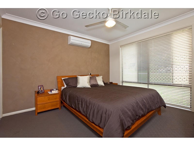 16 Underwood Street, Wakerley QLD 4154