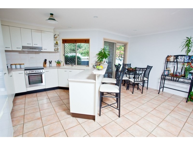 9 Bauhinia Street, Birkdale QLD 4159