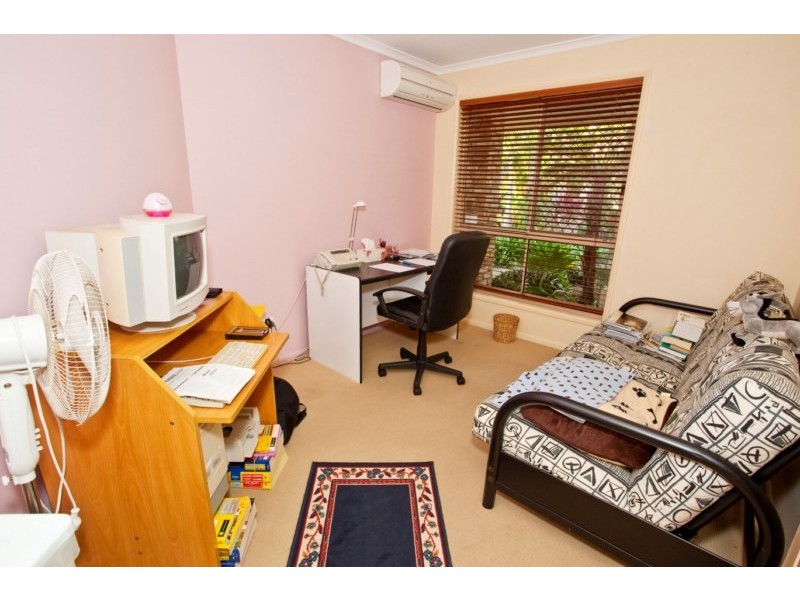 9 Bauhinia Street, Birkdale QLD 4159