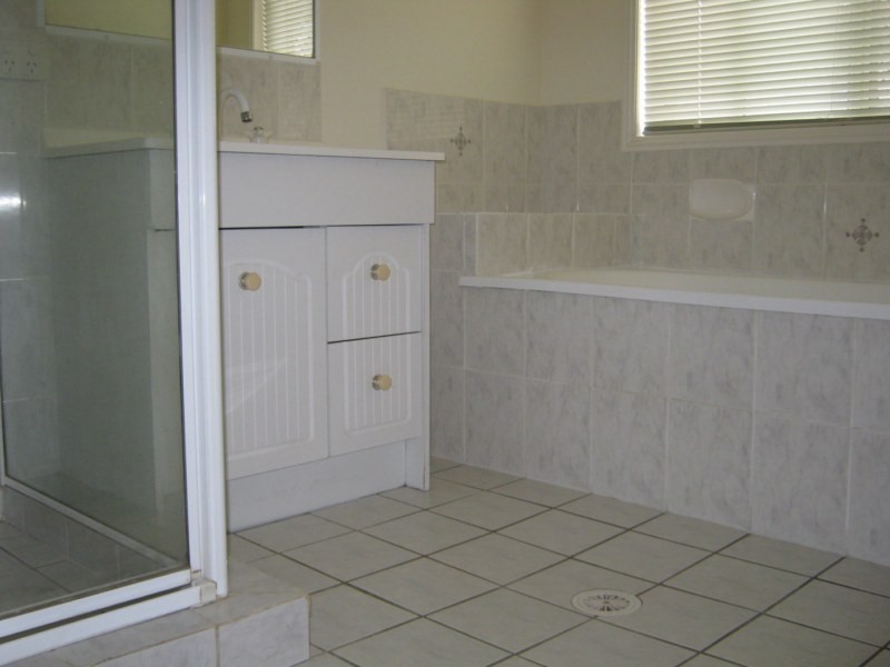 25 Cherry Street, Wellington Point QLD 4160