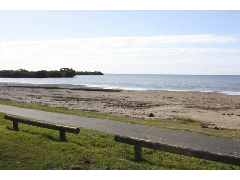 82 Thorneside Road, Thorneside QLD 4158