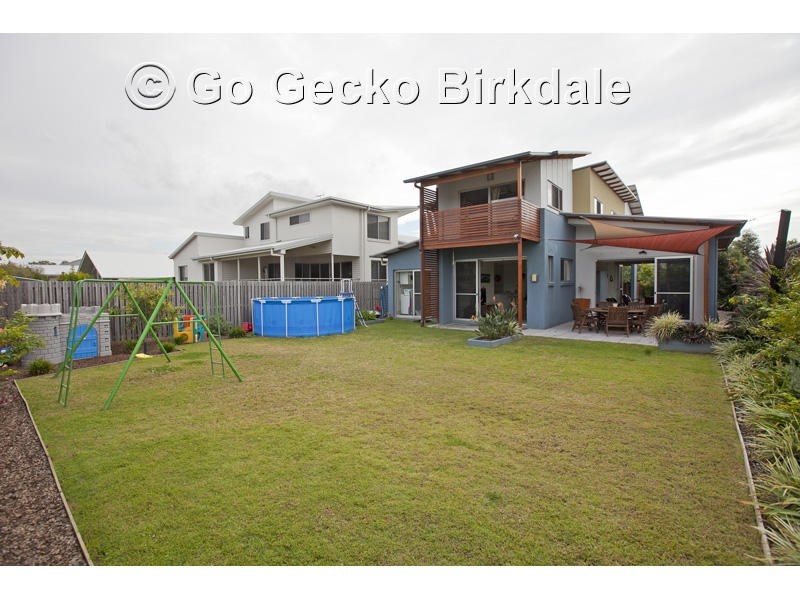 8 Habitat Drive, Wakerley QLD 4154