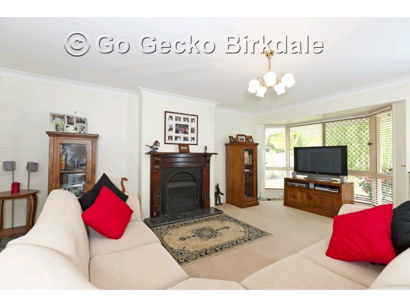 10 Riley Drive, Capalaba QLD 4157