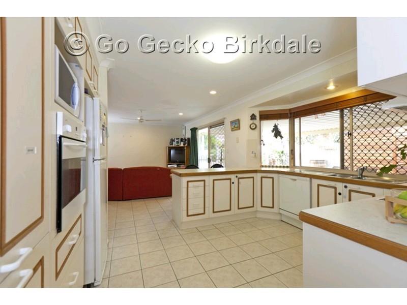 10 Riley Drive, Capalaba QLD 4157