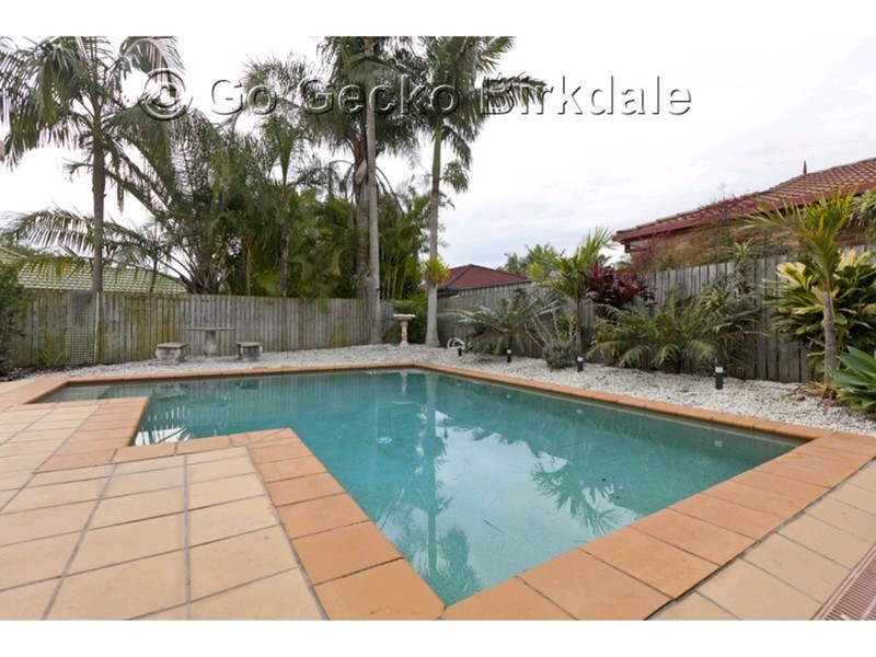 10 Riley Drive, Capalaba QLD 4157