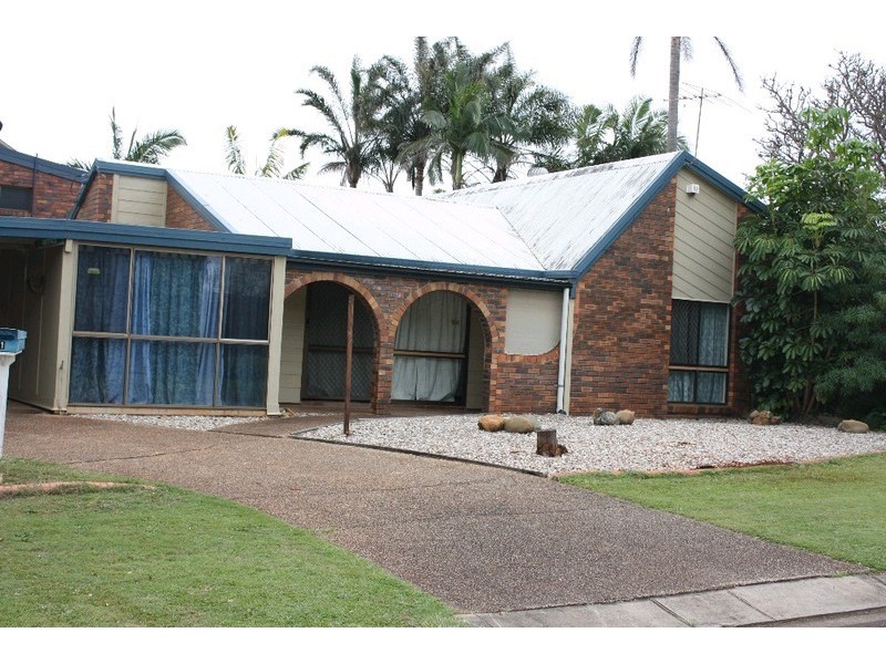 1 Manly Street, Birkdale QLD 4159