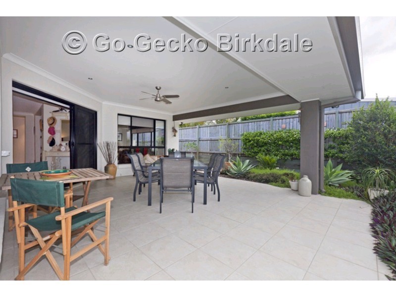 1 Nursery Place, Wakerley QLD 4154