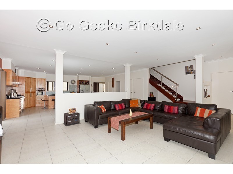 9 McDonald Road, Wellington Point QLD 4160