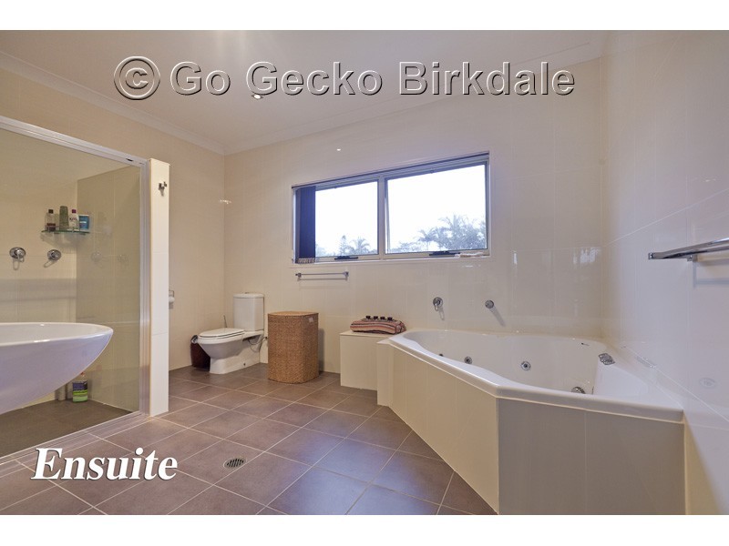 9 McDonald Road, Wellington Point QLD 4160