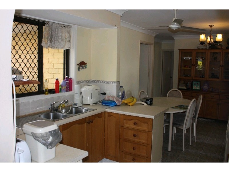 35 Pinewood Street, Capalaba QLD 4157