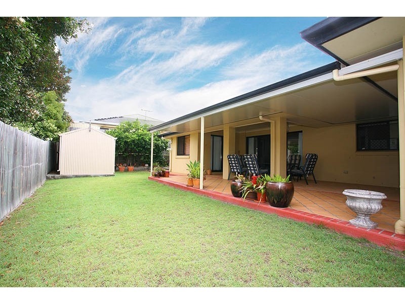 16 Taylor Place, Wakerley QLD 4154