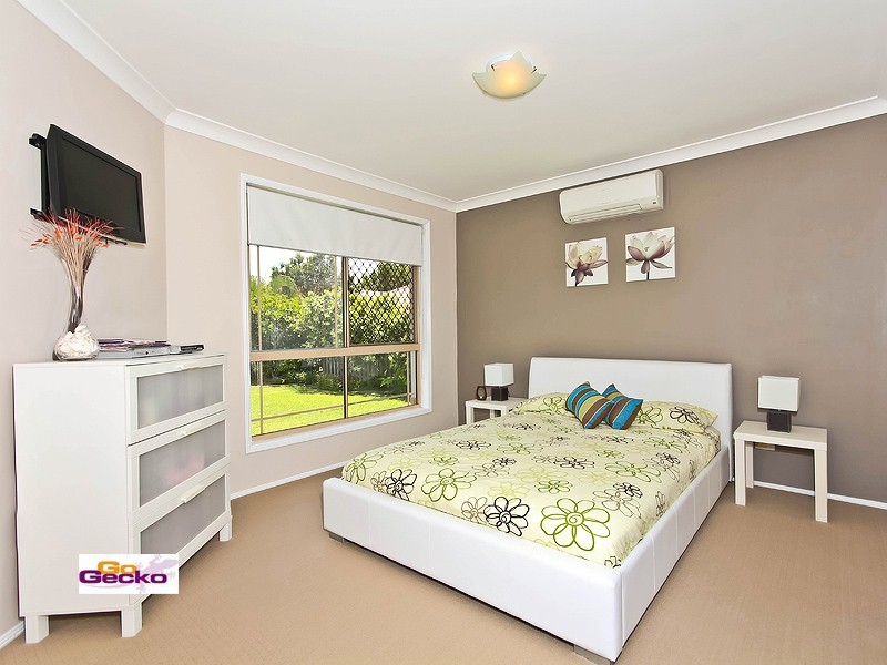 6 Colvin Court, Wakerley QLD 4154