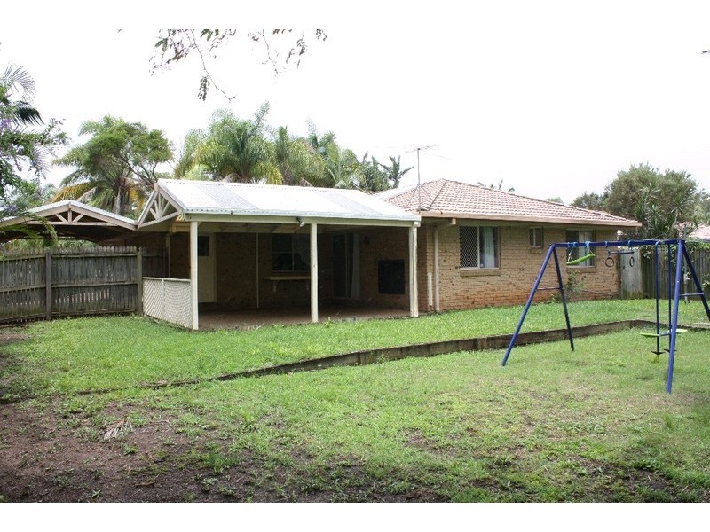 4 Fuchsia Close, Birkdale QLD 4159