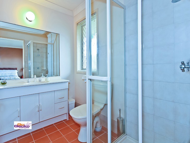 12 Pembroke Court, Alexandra Hills QLD 4161