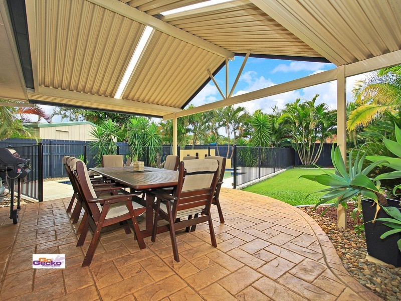 12 Pembroke Court, Alexandra Hills QLD 4161