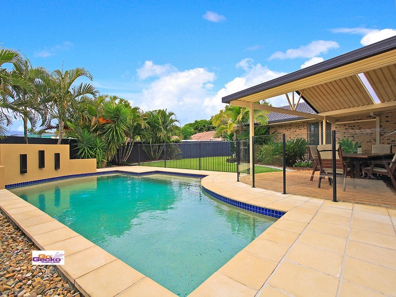12 Pembroke Court, Alexandra Hills QLD 4161