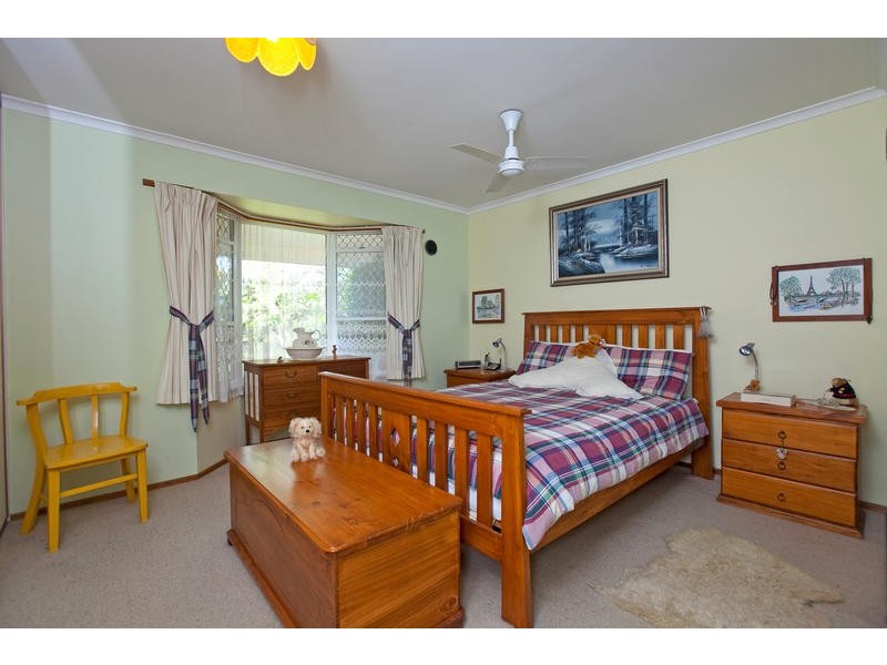 36 Whitehall Avenue, Birkdale QLD 4159
