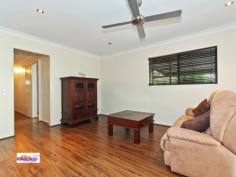 3 Dolphin Street, Thorneside QLD 4158