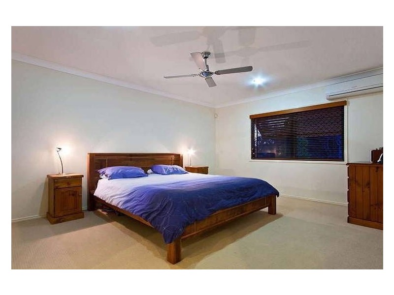 80 Thorneside Road, Thorneside QLD 4158