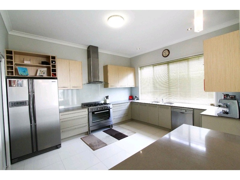 75 Gumdale Street, Wakerley QLD 4154