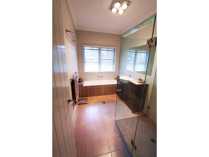 75 Gumdale Street, Wakerley QLD 4154