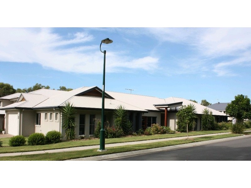 75 Gumdale Street, Wakerley QLD 4154