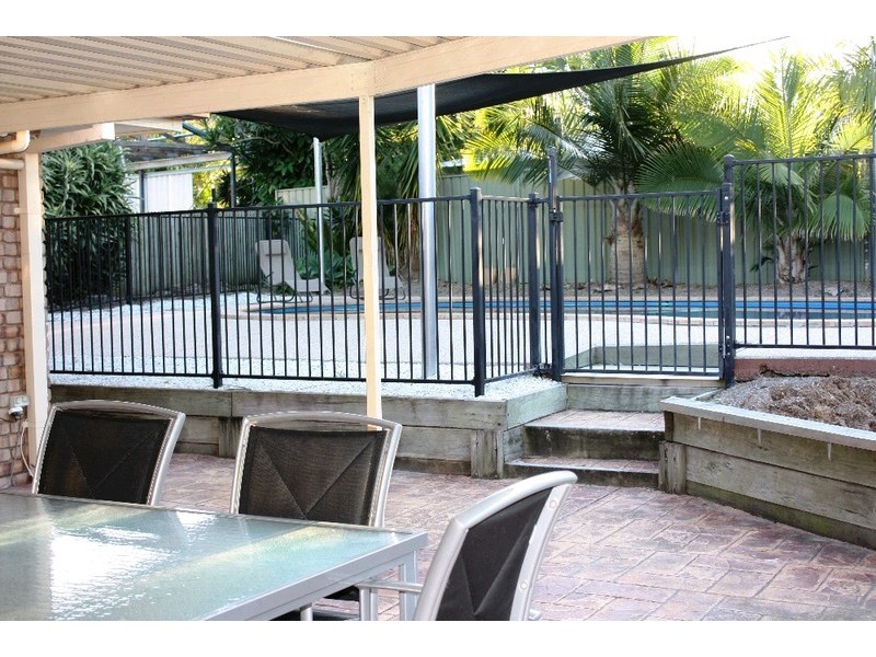 19 Lawn Terrace, Capalaba QLD 4157